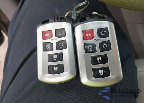 2011 Toyota Sienna Xle из США, поврежденный, VIN 5TDDK3DC6BS017788